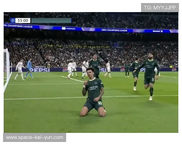 曼城高位逼抢破解皇马防线，奥赖利成中场奇兵