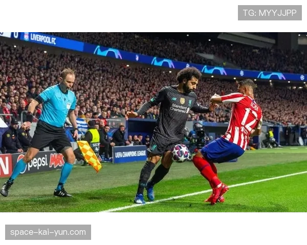 官方数据：本场欧冠已产生45次犯规，创本赛季四分之一决赛纪录